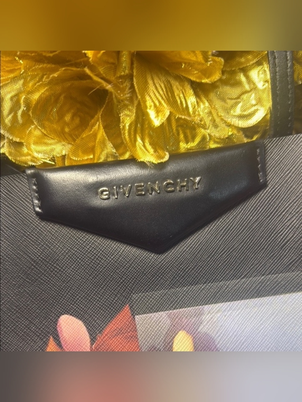 Givenchy x Disney Bambi Antigona Black Tote - Picture 3 of 14